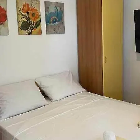 Апартаменты J&m 2- One Bedroom With Sea View *